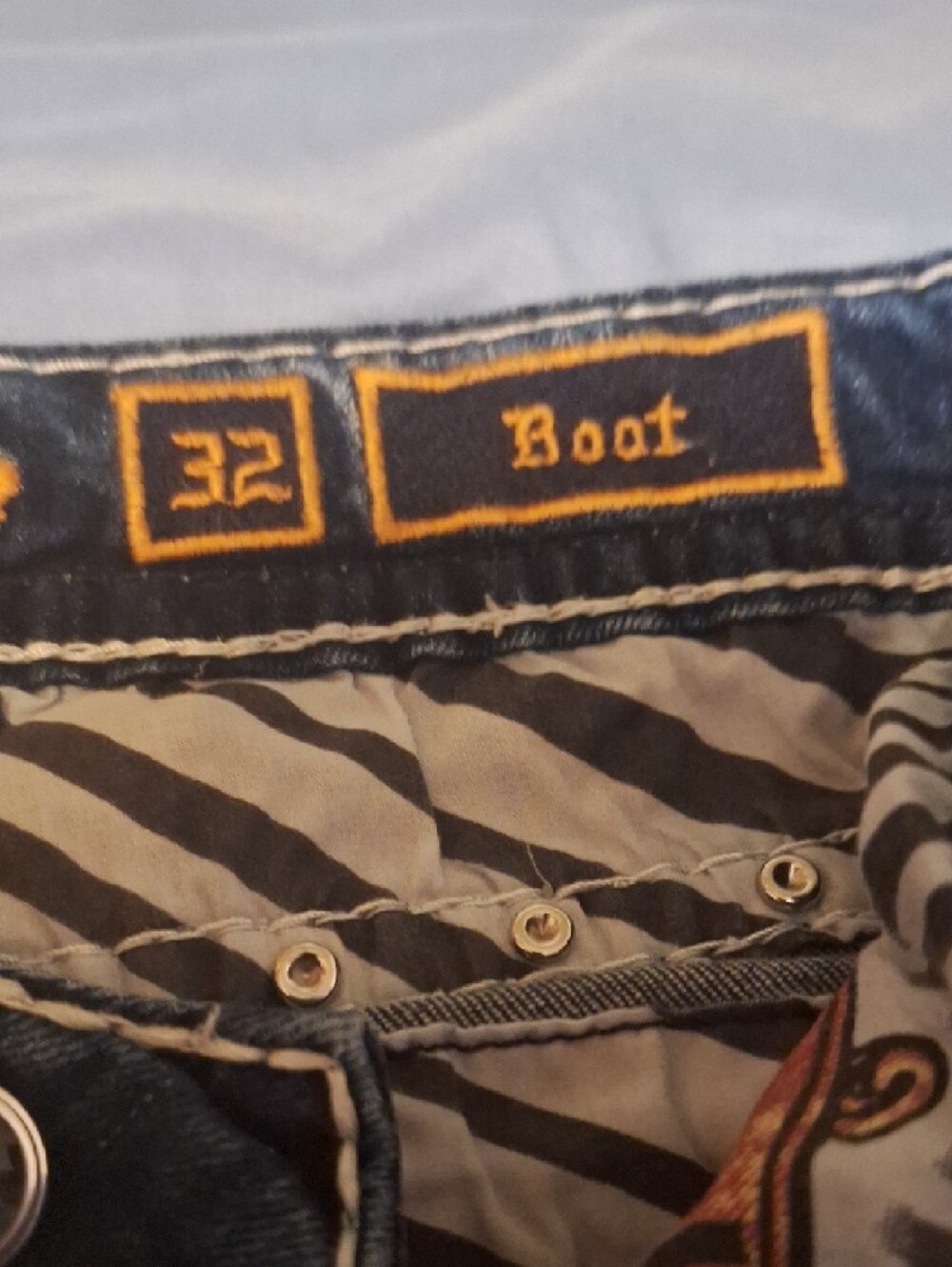 Rock Revival Women's Blue Embellished Pocket "Yui"Skinny Jeans - Picture 6 of 7